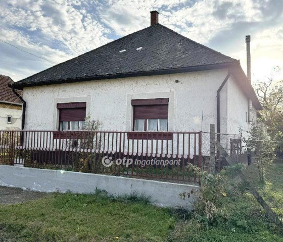 Eladó családi ház, Nagyivánon 12.5 M Ft, 3 szobás