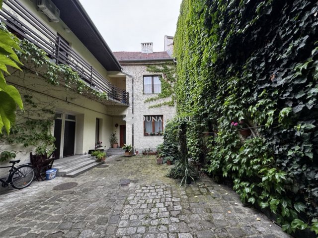 Eladó téglalakás, Győrött 73.5 M Ft, 2 szobás