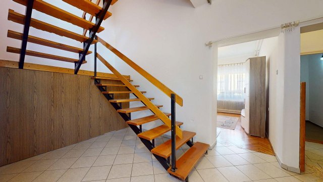 Eladó családi ház, Peresznyén 48.5 M Ft, 4 szobás