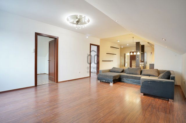 Eladó családi ház, Diósdon 144.9 M Ft, 5 szobás