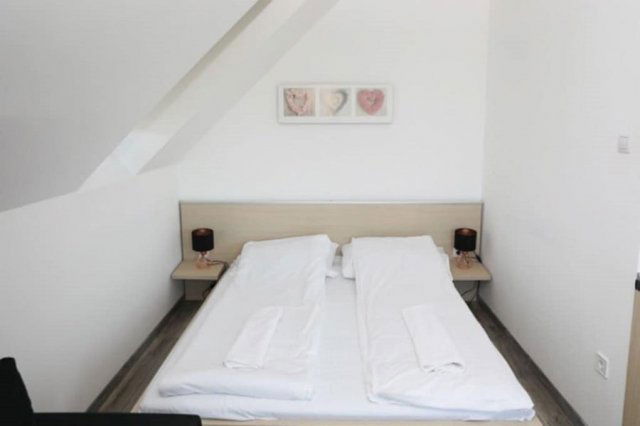 Eladó téglalakás, Hajdúszoboszlón 41 M Ft, 1 szobás