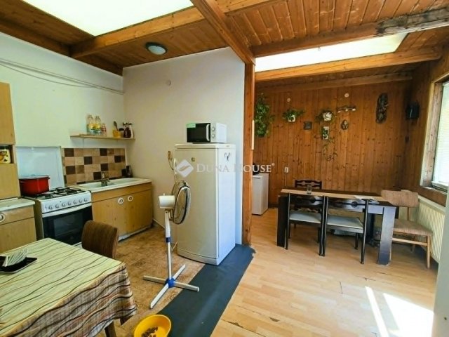 Eladó családi ház, Kecskeméten 45 M Ft, 3 szobás