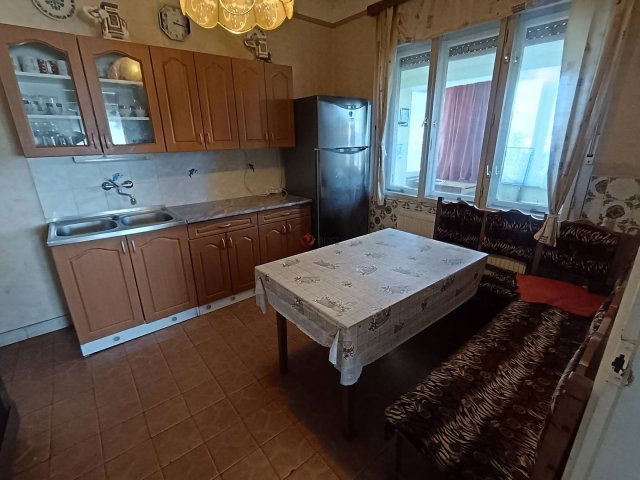 Eladó családi ház, Mátyásdombon 39.9 M Ft, 2 szobás