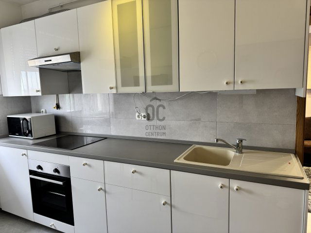 Kiadó téglalakás, albérlet, Szolnokon 150 E Ft / hó, 2 szobás