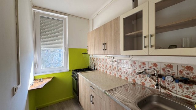 Eladó téglalakás, Sajószentpéteren 15.95 M Ft, 1+1 szobás