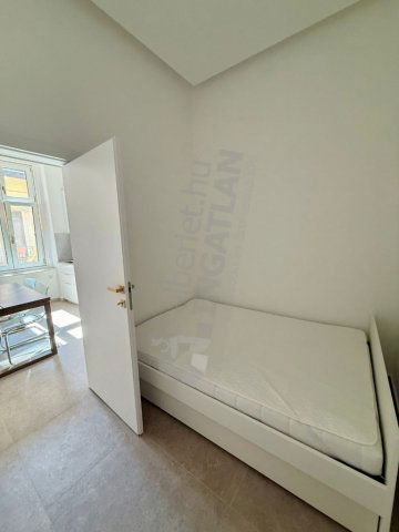 Kiadó téglalakás, albérlet, V. kerületben, Vámház körúton