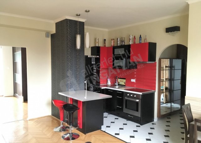 Kiadó téglalakás, albérlet, XI. kerületben, Szerémi soron