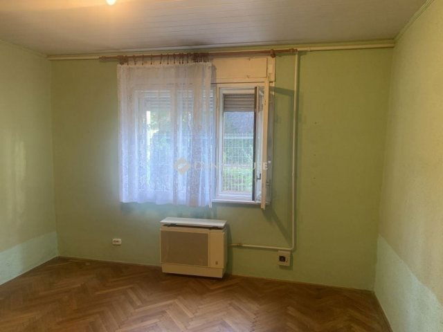 Eladó családi ház, Budapesten, XVIII. kerületben 76.9 M Ft