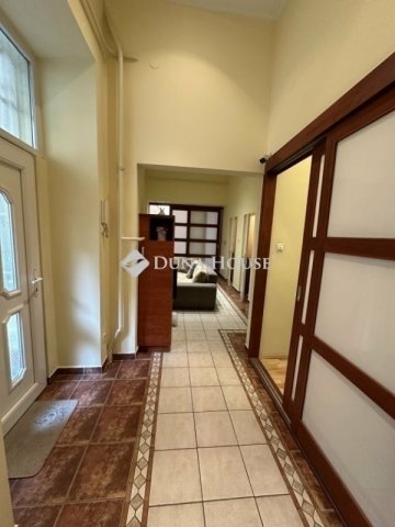 Eladó téglalakás, Budapesten, VII. kerületben 104.9 M Ft