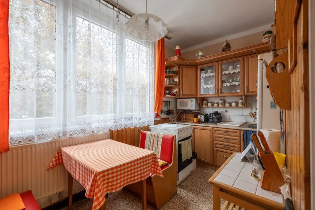 Eladó téglalakás, Tatán 44.99 M Ft, 2 szobás