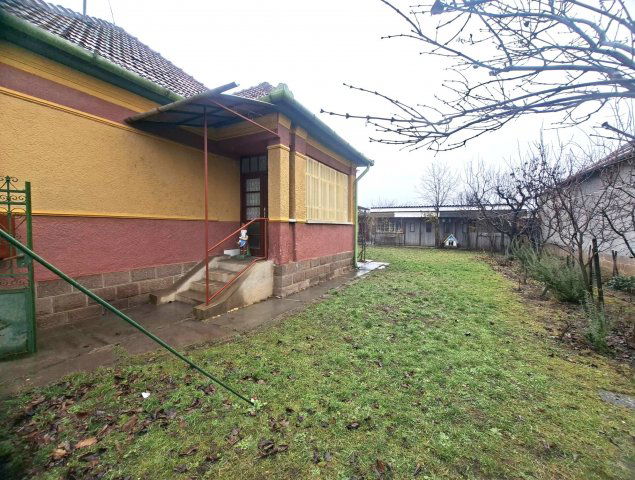 Eladó családi ház, Bogácson 32.5 M Ft, 4 szobás