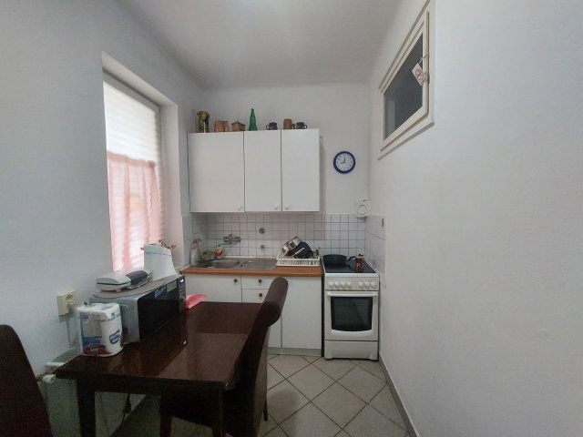 Eladó téglalakás, Esztergomban, Kossuth Lajos utcában 44.5 M Ft