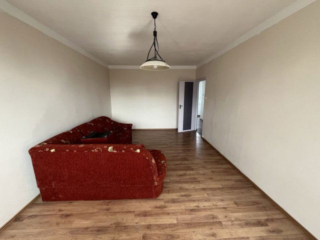 Kiadó panellakás, albérlet, Dunaújvárosban 140 E Ft / hó