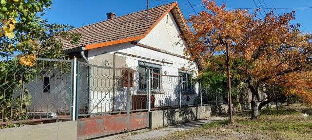 Eladó családi ház, Lakitelken 29 M Ft, 2+1 szobás