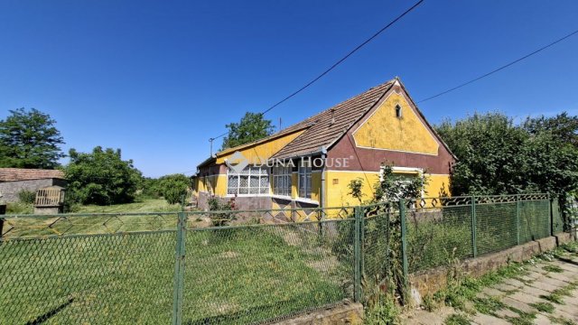 Eladó családi ház, Kapospulán 5.5 M Ft, 3 szobás