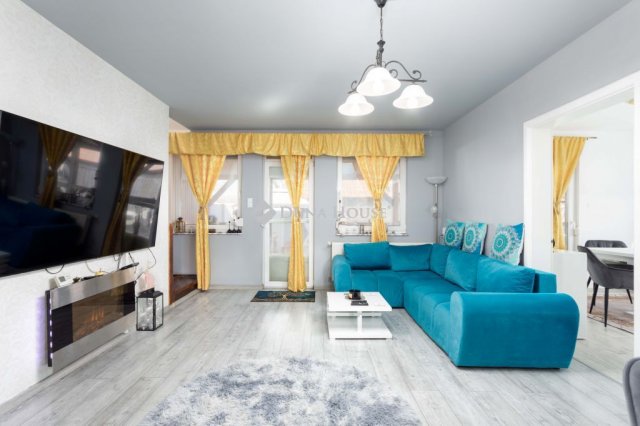 Eladó családi ház, Máriakálnokon 69.9 M Ft, 4 szobás