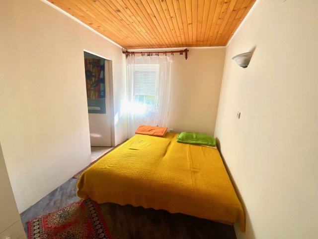 Eladó családi ház, Nyíregyházán 16.5 M Ft, 2 szobás