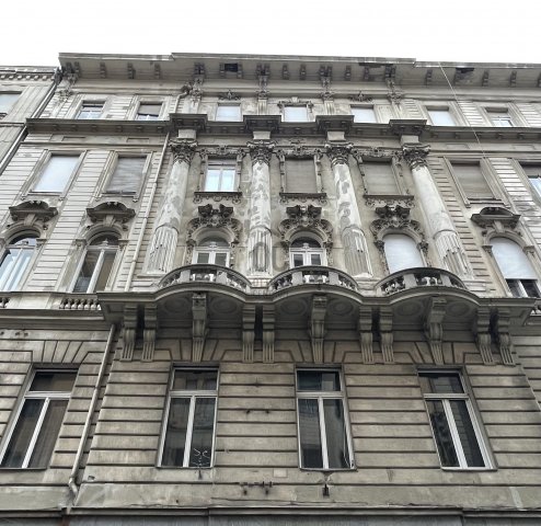 Kiadó téglalakás, albérlet, Budapesten, V. kerületben, 2 szobás
