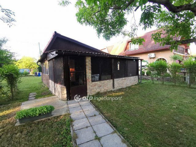 Eladó nyaraló, Ráckevén 29.5 M Ft, 1+1 szobás