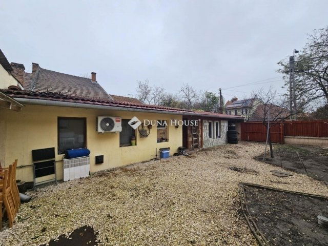 Eladó családi ház, Budapesten, IV. kerületben 139 M Ft, 3 szobás