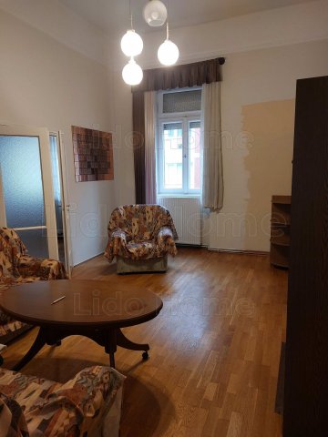 Eladó téglalakás, Kaposváron 59.1 M Ft, 3+1 szobás