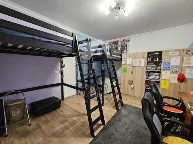 Eladó családi ház, Szolnokon 51 M Ft, 4 szobás