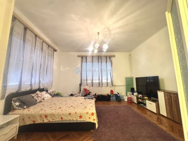 Eladó családi ház, Polgáron 18.9 M Ft, 4 szobás