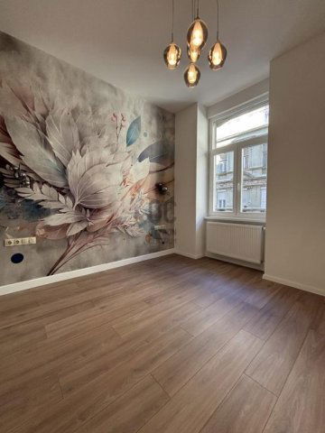 Eladó téglalakás, Budapesten, VII. kerületben 110.9 M Ft