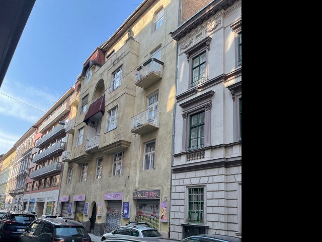 Eladó téglalakás, Budapesten, VI. kerületben 219 M Ft, 4 szobás