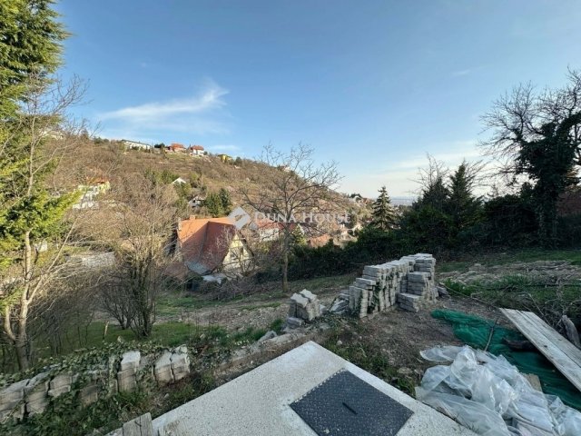 Eladó telek, Pécsett 29.9 M Ft / költözzbe.hu