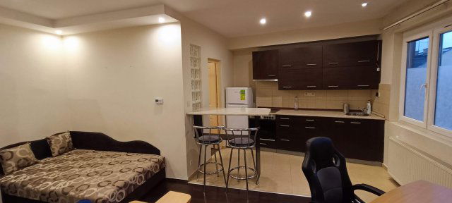 Eladó téglalakás, Budapesten, IX. kerületben 59.9 M Ft, 1 szobás