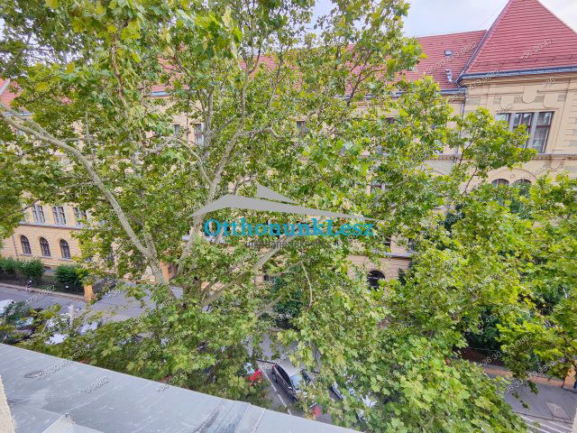 Kiadó téglalakás, albérlet, Budapesten, VI. kerületben