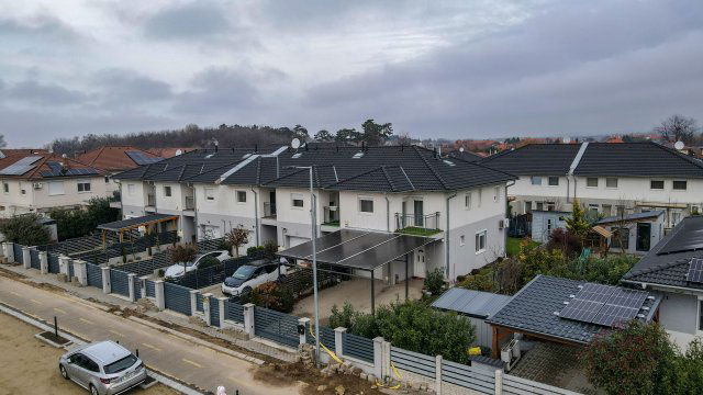 Eladó sorház, Gödön 114.9 M Ft, 4 szobás / költözzbe.hu