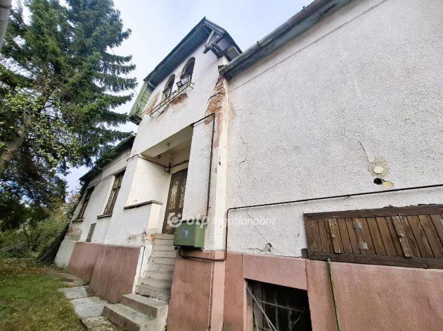 Eladó családi ház, Biharkeresztesen 51 M Ft, 6 szobás