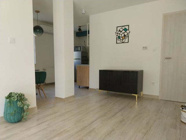 Kiadó téglalakás, albérlet, Pécsett, Szigeti úton, 2 szobás