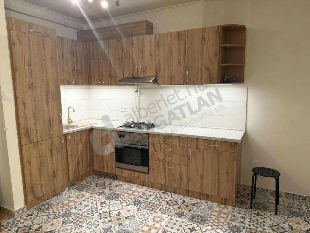 Kiadó téglalakás, albérlet, XX. kerületben, Előd utcában