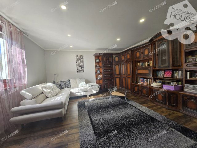 Eladó családi ház, Nagykőrösön 96.5 M Ft, 4 szobás