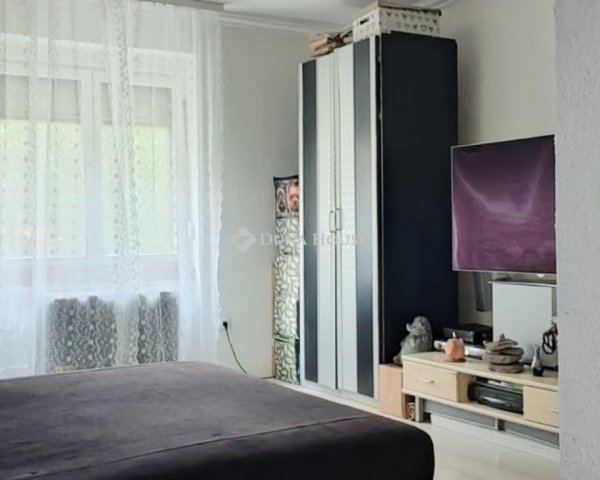 Eladó téglalakás, Tökölön 50.5 M Ft, 2 szobás