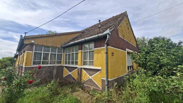 Eladó családi ház, Kapospulán 5.5 M Ft, 2+1 szobás