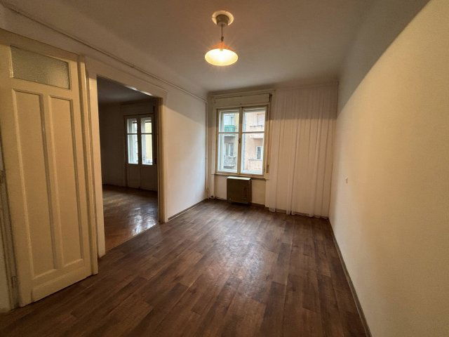 Eladó téglalakás, Budapesten, XIII. kerületben, Balzac utcában