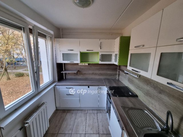 Eladó panellakás, Budapesten, XIII. kerületben 85.4 M Ft