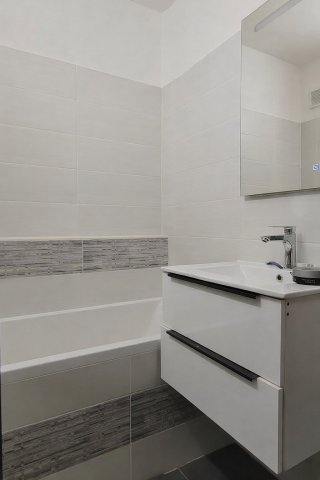 Eladó téglalakás, Budapesten, XVII. kerületben 72 M Ft, 3 szobás