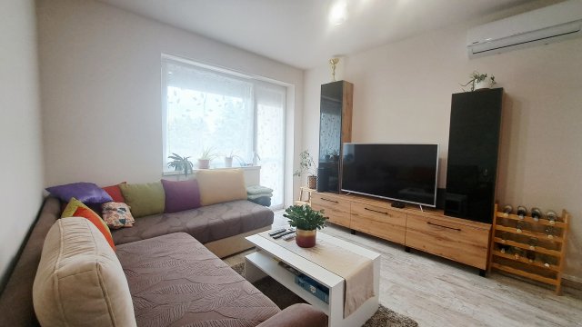 Eladó téglalakás, Polgárdin 59.9 M Ft, 2+1 szobás