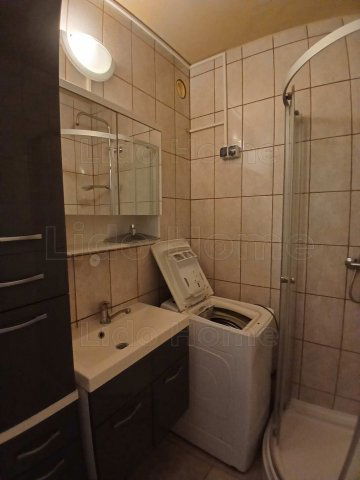 Eladó panellakás, Győrött 48.5 M Ft, 2 szobás