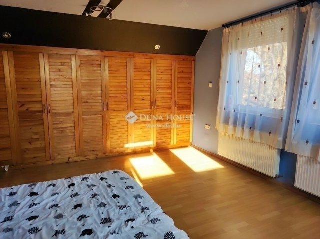 Eladó családi ház, Gyömrőn 104.5 M Ft, 5 szobás