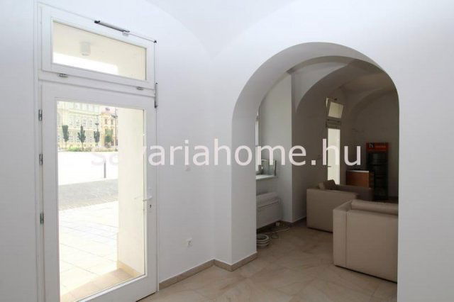 Kiadó üzlethelyiség, Szombathelyen 350 E Ft / hó