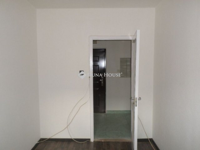 Eladó panellakás, Budapesten, XVIII. kerületben 58.9 M Ft