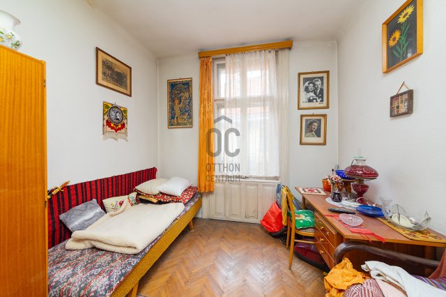 Eladó téglalakás, Budapesten, V. kerületben 127 M Ft, 3 szobás