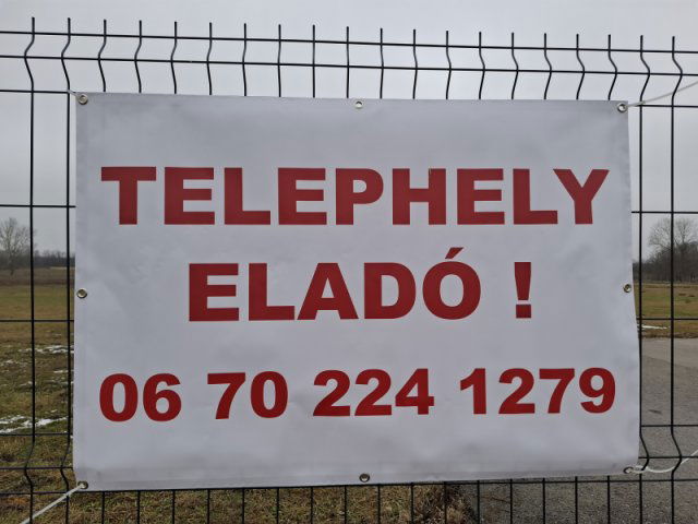 Eladó ipari ingatlan, Újhartyánon 155.56 M Ft