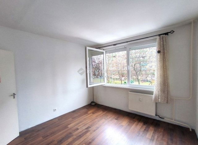 Eladó panellakás, Budapesten, X. kerületben 62.9 M Ft, 2+1 szobás